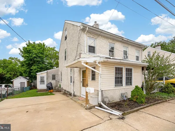 6 5th St, Upland, PA 19015