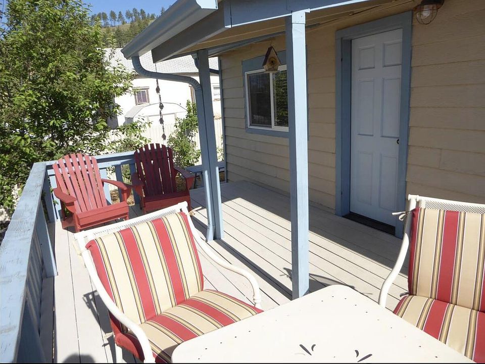 Large deck increases living space.