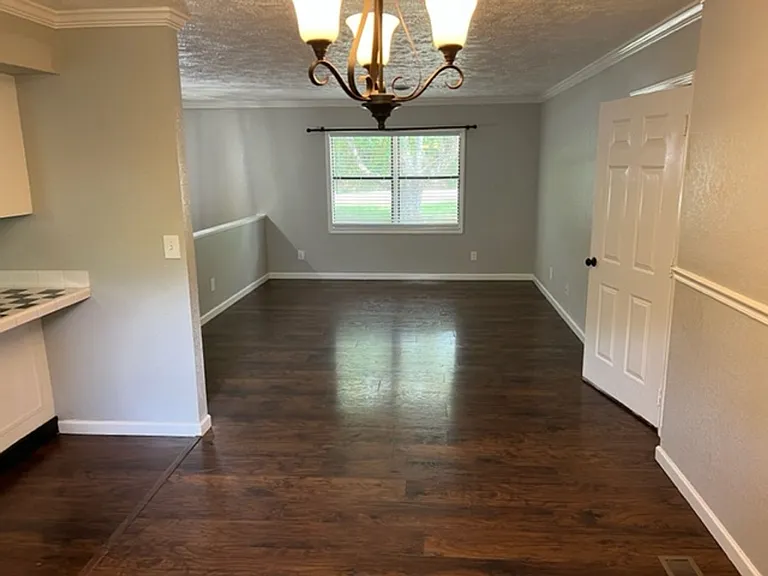 1551A Clendenen Rd — Photo 3