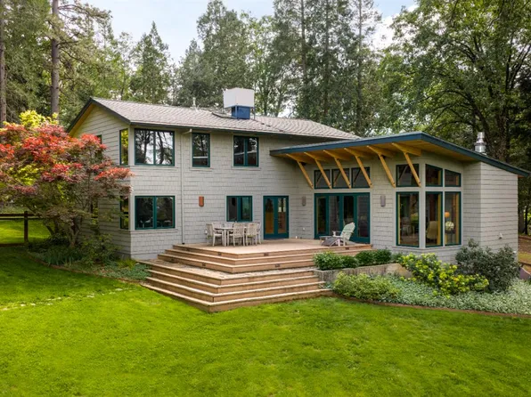 12278 Cement Hill Rd, Nevada City, CA 95959