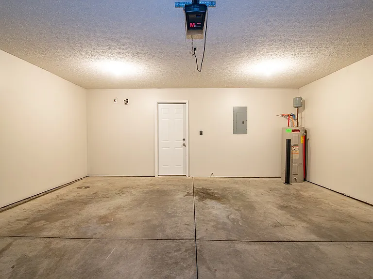 Applewood Ln — Photo 30