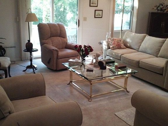 4th image of 9421 Mountain Ash Ct