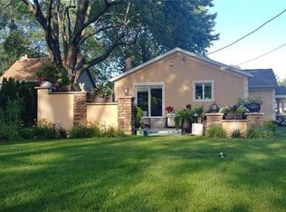 250 Hampton Blvd, Rochester, NY 14612