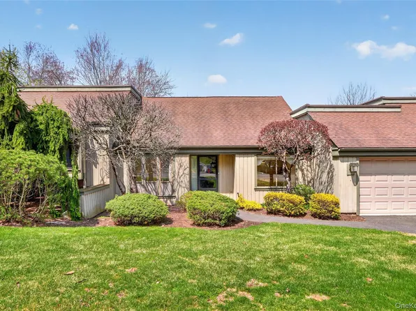 958 Heritage Hills #B, Somers, NY 10589