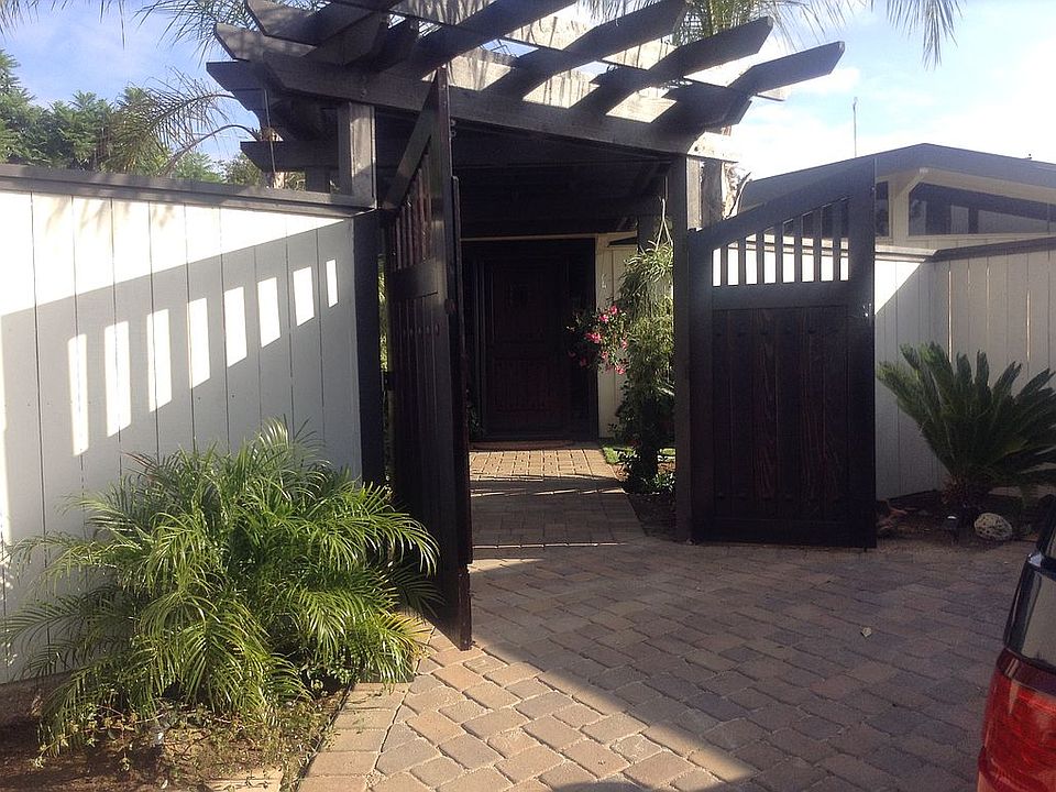 1st image of 197 Santa Clara Dr