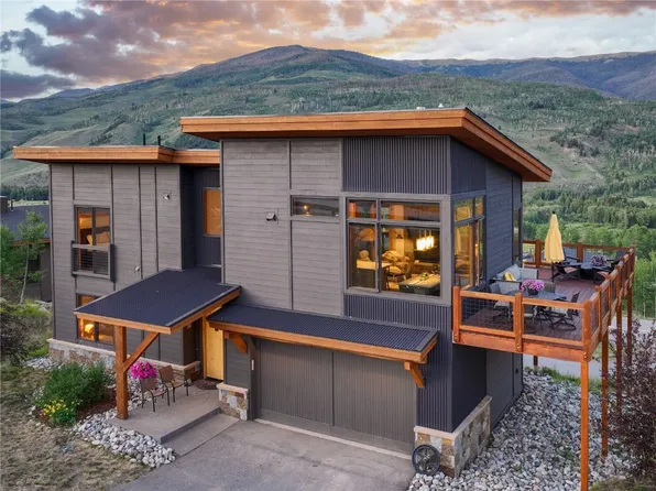 22 Vernon Way, Silverthorne, CO 80498