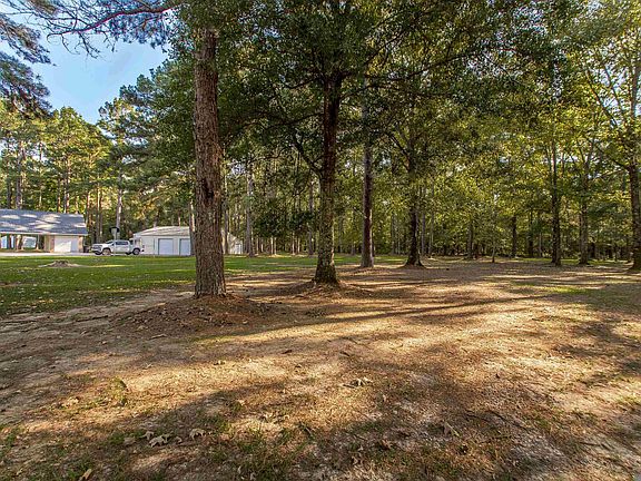 4th image of 17256 Lavell Rd