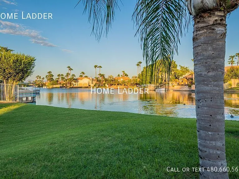 514 S Marina Dr — Photo 40