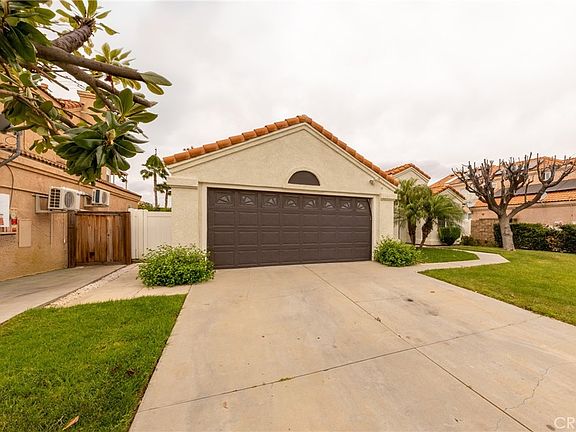 4th image of 2292 Tiger Lilly Way