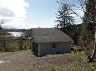 3262 NE 50th St, Lincoln City, OR 97367