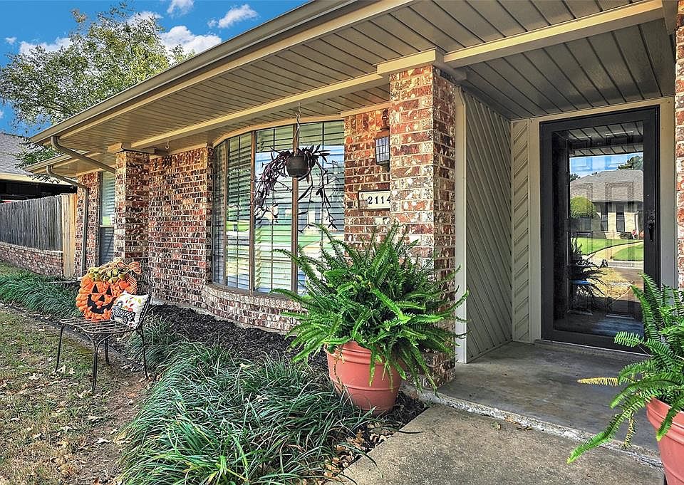 1st image of 2114 Turtle Creek Cir