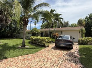 228 Lake Ter, Delray Beach, FL 33444