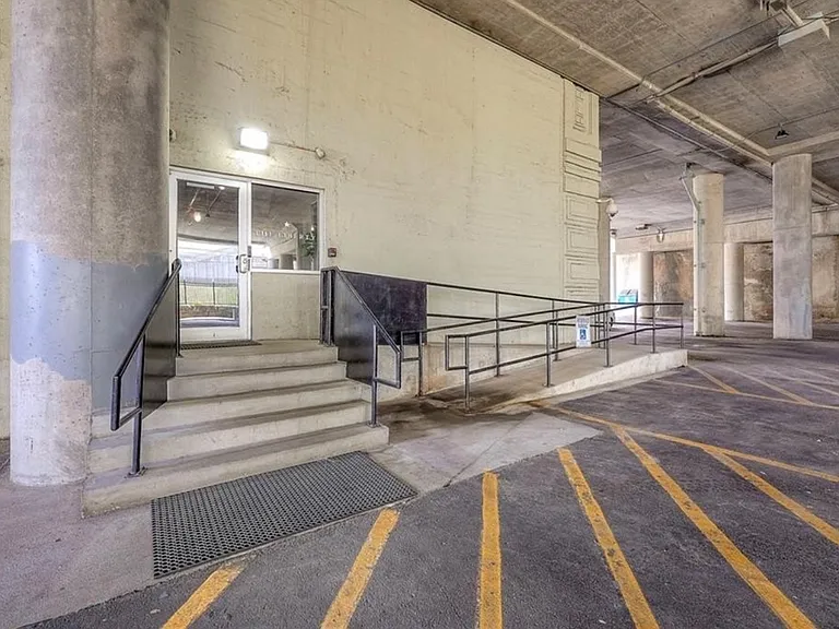 360 W Pershing Rd #130 — Photo 13