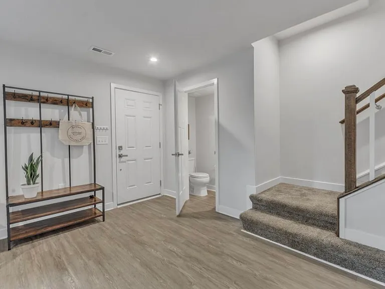 1011 Tannin Dr — Photo 7