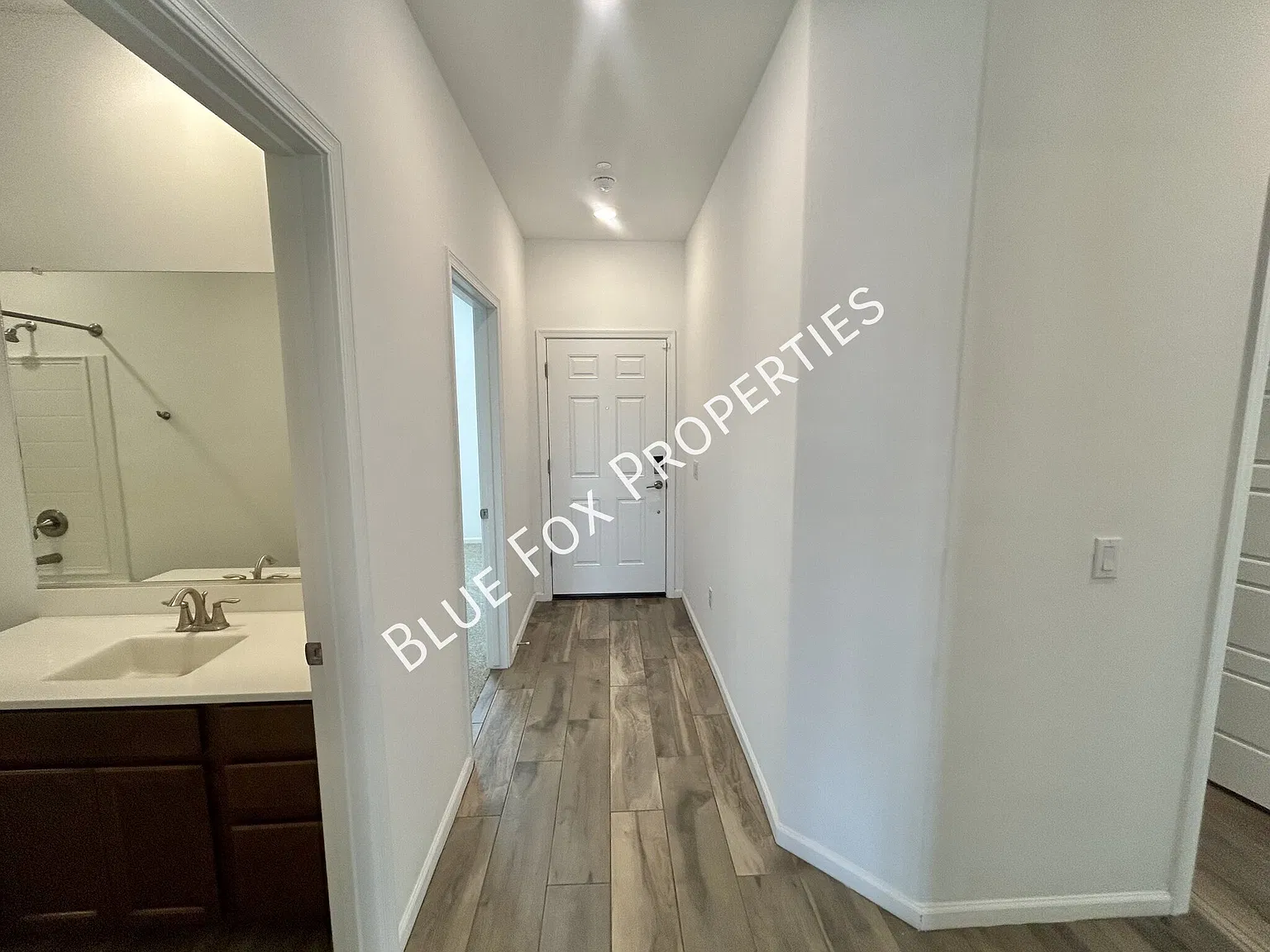 7110 W Ferntree Ln — Photo 2