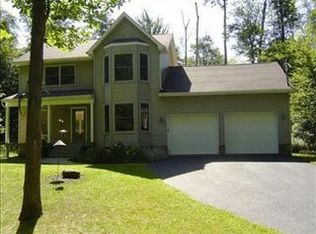 9200 Kile Rd, Chardon, OH 44024