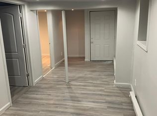 72 13th St APT 1, Troy, NY 12180