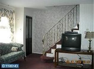 808 Arbor Rd, Yeadon, PA 19050