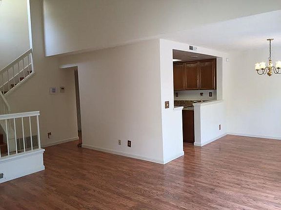 3rd image of 1303 Muench Ct