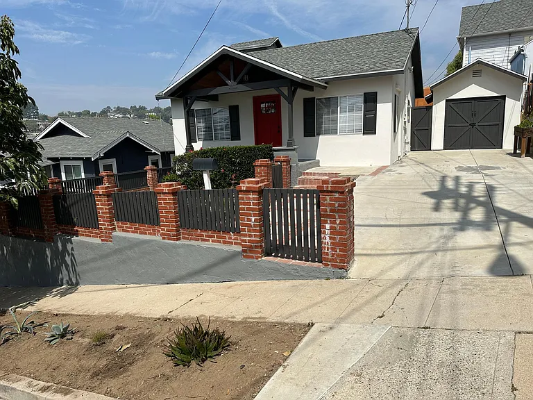6173 E Ruby Pl — Photo 2