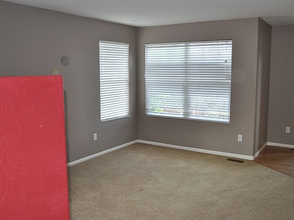 Living rm view from kitchen area
