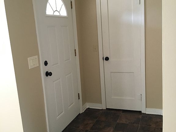 2nd image of 510 N Meridian Ave
