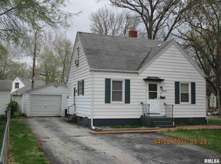 2031 E Buchanan St, Springfield, IL 62703