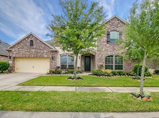 8723 Clemens Dr, Cypress, TX 77433
