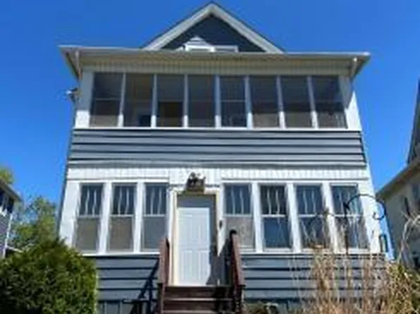 1000 Irving Ave N, Minneapolis, MN 55411