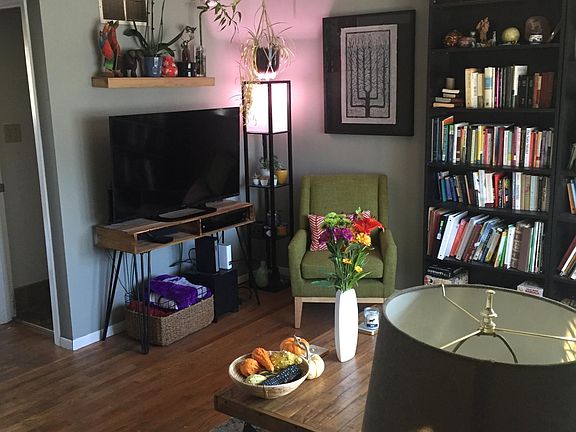 Front/living room