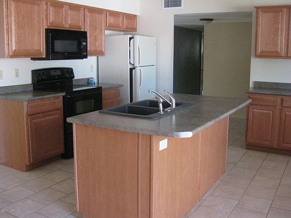 3rd image of 1713 W Tonto Ln