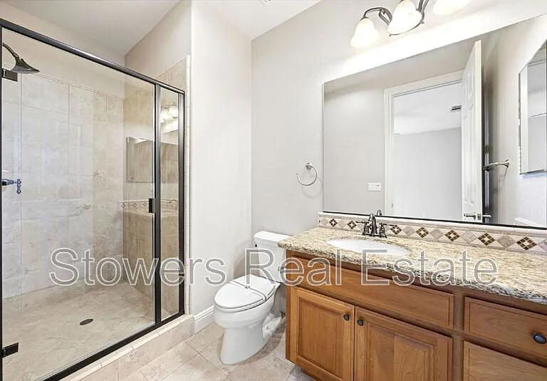 3315 Ashbourne Cir — Photo 59