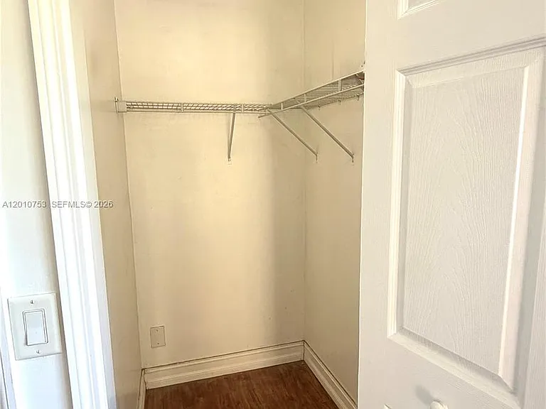 6472 Johnson St — Photo 14