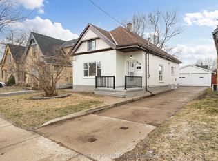 139 Mamelon St, London, ON N5Z 1Y2
