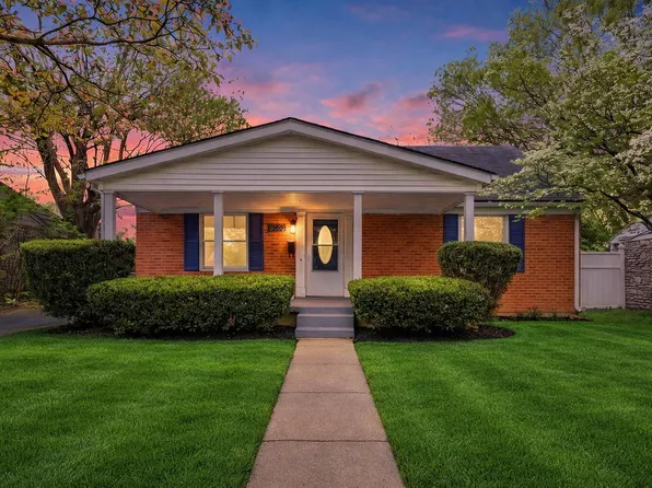 636 Stratford Dr, Lexington, KY 40503