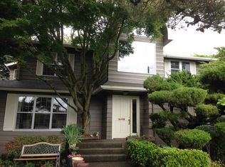 6519 49th Ave NE, Seattle, WA 98115