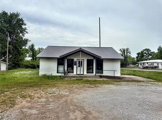 601 E Schley St, Vian, OK 74962