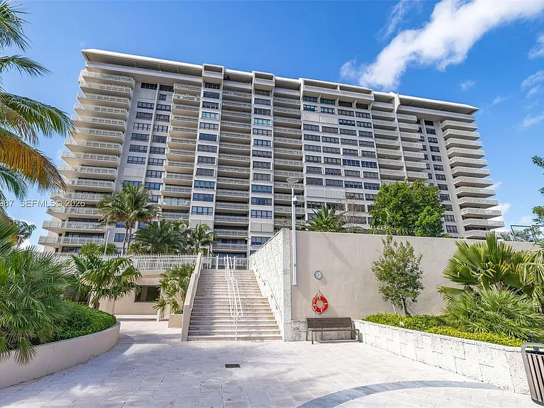 1 Grove Isle Dr #A1102 — Photo 41
