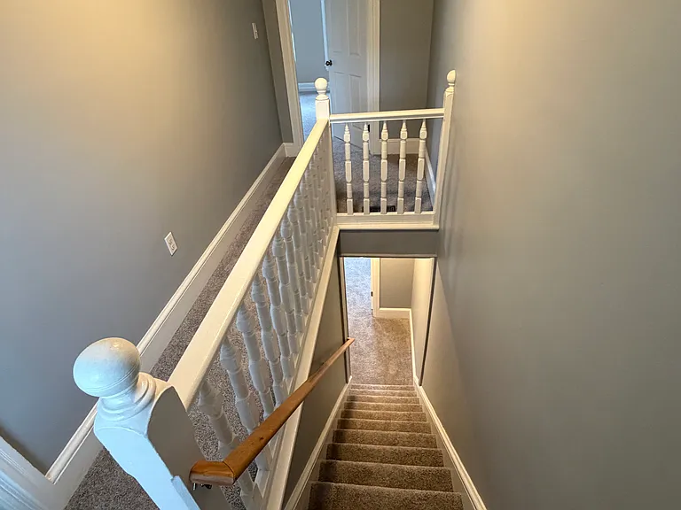726 E Hector St — Photo 16