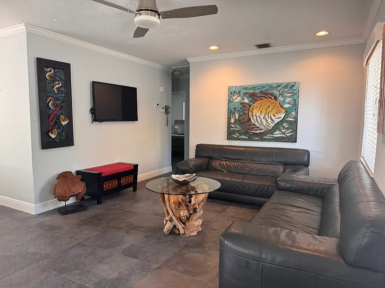 135 Peace Ave — Photo 13