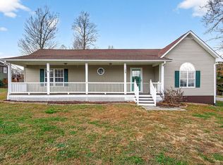 133 Vaughn Ln, Livingston, TN 38570