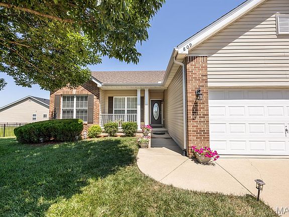 4th image of 809 Terra Springs Way Dr