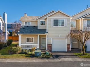 2759 Diamond Loop #3-D, Milton, WA 98354