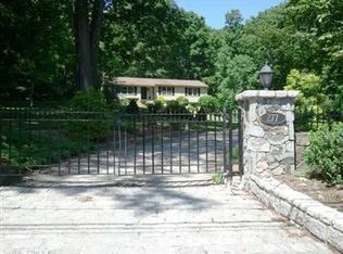 277 Litchfield Tpke, Bethany, CT 06524