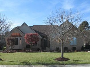 53797 Buckingham Ln, Shelby Township, MI