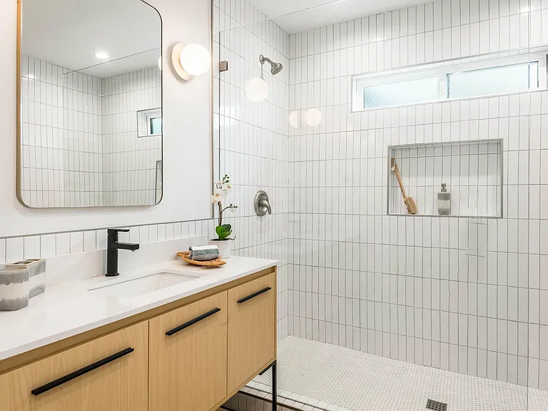 3840 Somerset Dr — Photo 16