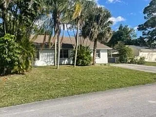 2 bed, 2.0 bath, 2520 sqft, $2,600 — Photo 2