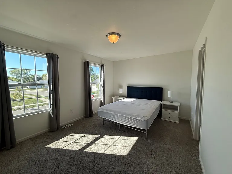 10906 Constant Dr — Photo 11