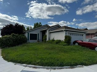 9063 Bristol Plaza Way, Elk Grove, CA 95624