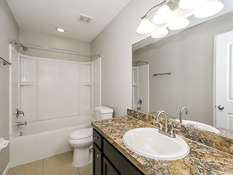 3258 Hidden Meadows Ct — Photo 15